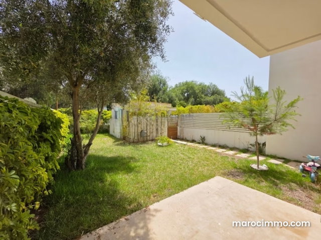 Beautiful T4 Villa in Bande of 250m² — 2