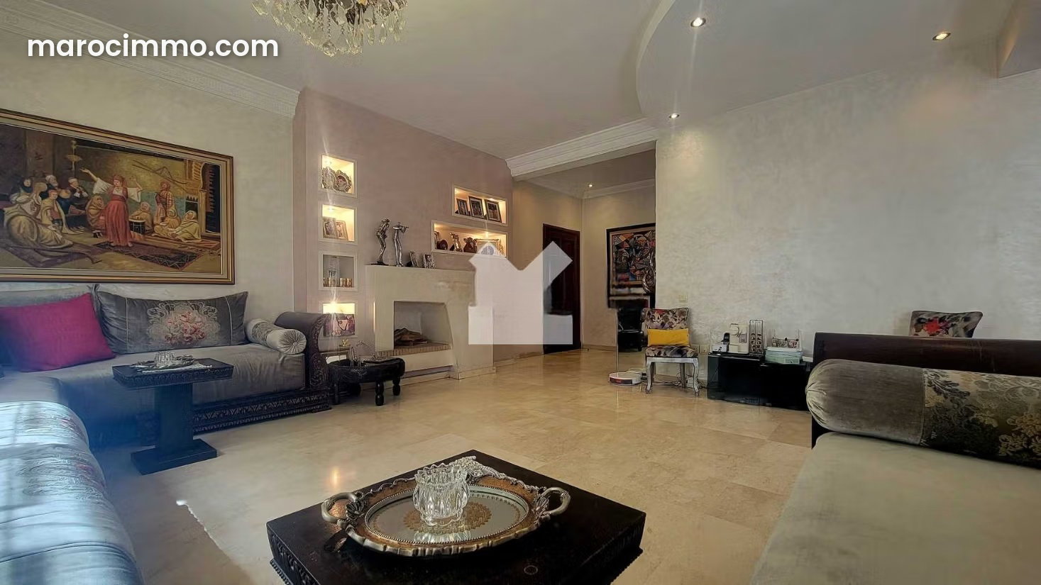 Appartement 4 pièces à La Gironde Casablanca avec jardin et garage — Casablanca