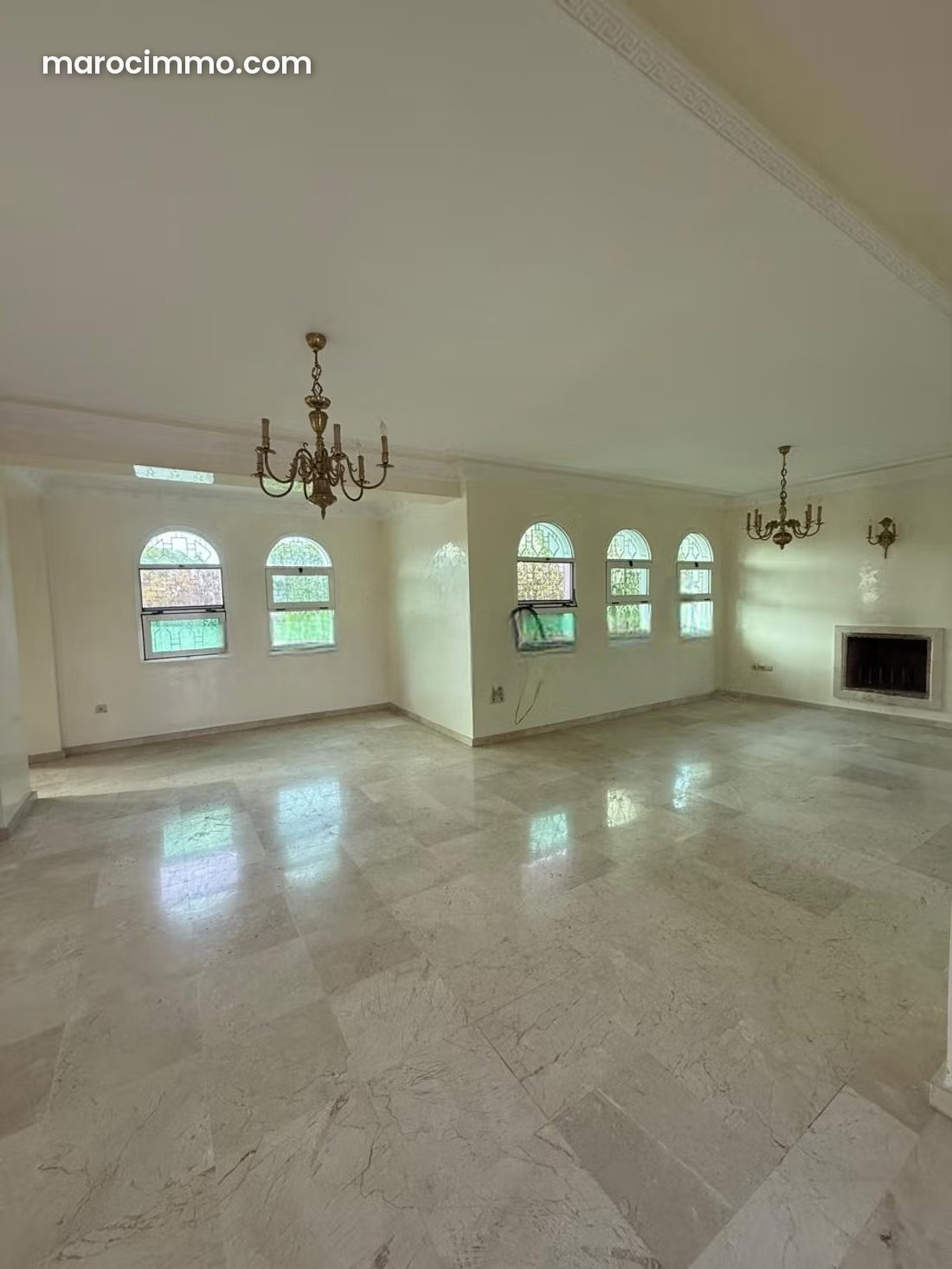 800 sqm villa, 5 bedrooms, garden and mountain views, California, Tangier — Tangier