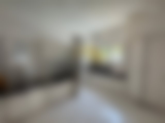 فيلا رفيعة بطابع استعماري وحديقة 640 م² بحي ليزورانجير الرباط — 4