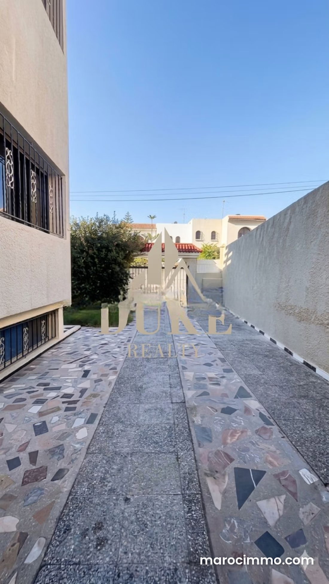 6-Bedroom Villa for Sale, Hay Riad, Rabat — Rabat