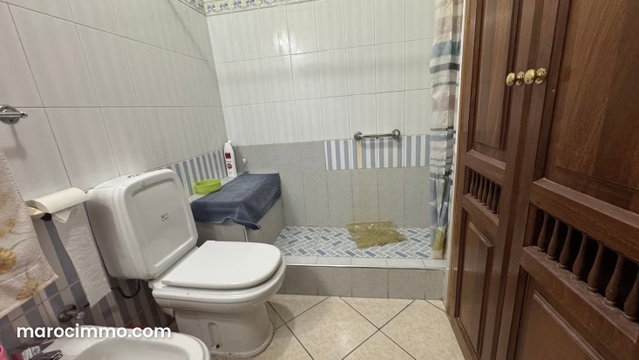 Appartement à vendre sur Bd Bir Anzarane côté hôtel Addagio. Surface totale 177 m². Ascenseur et terrasse — 4