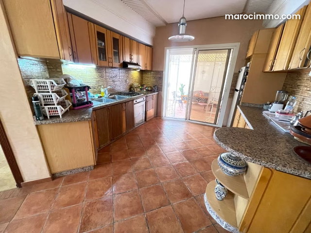 Belle Villa à vendre de 280m2 à Founti — 3