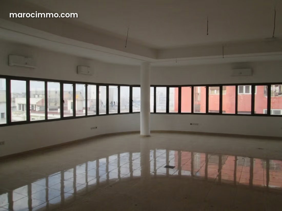 131 m² Office for Rent in Aïn Borja, Casablanca — Casablanca