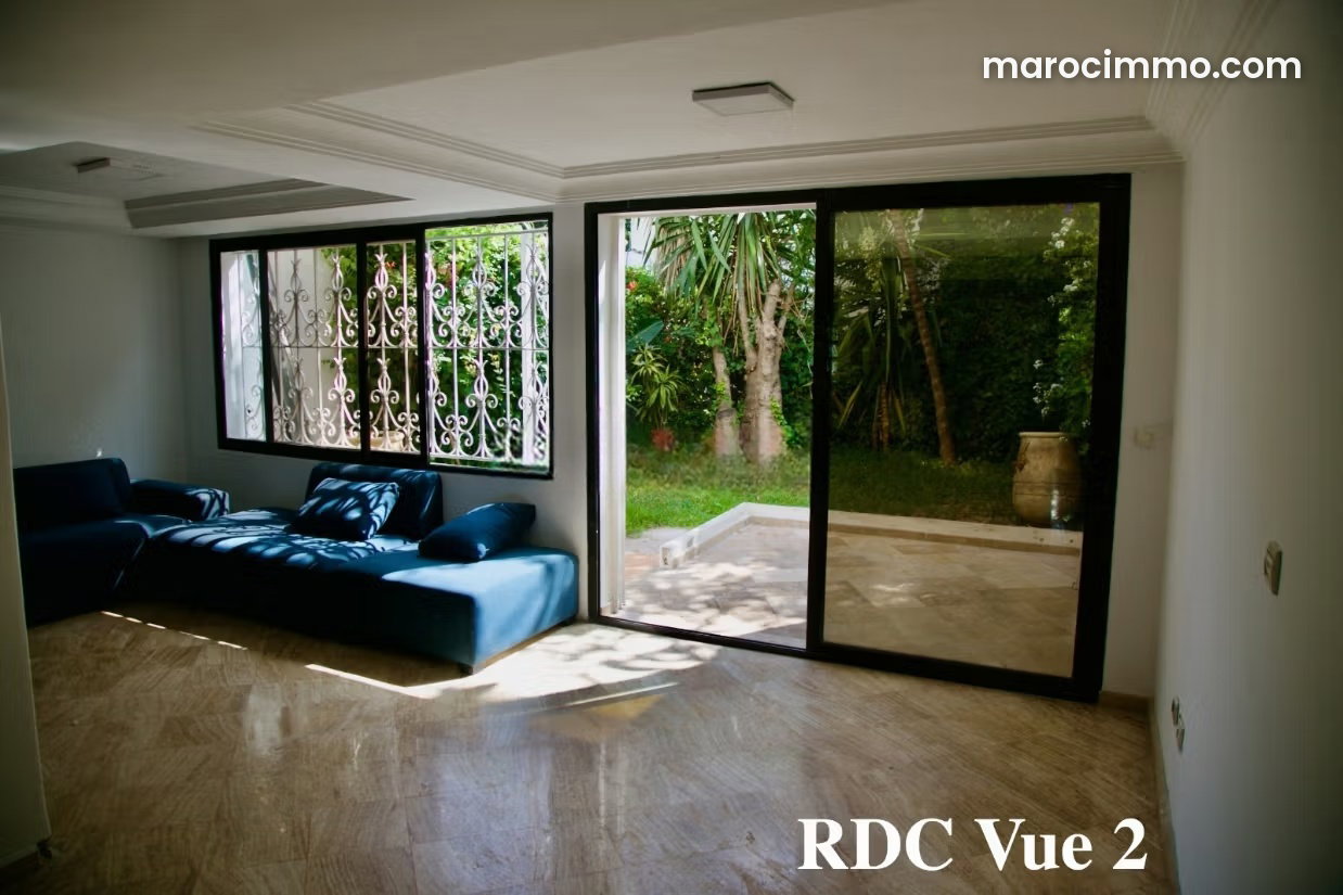 Triplex House with Garden for Rent in CIL, Casablanca — Casablanca