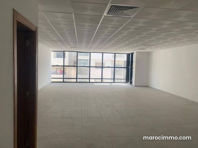 À Louer – 2 Plateaux Bureau Castilla — Tanger