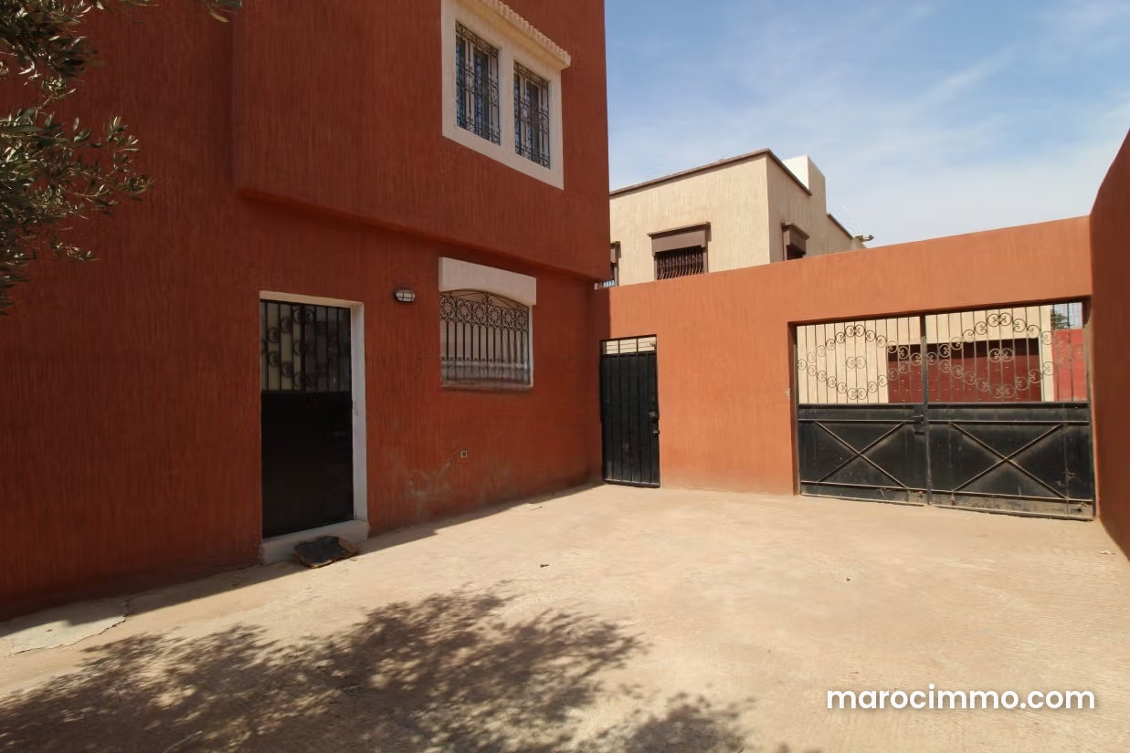 240 m² House with Garden and Terrace in Aït Melloul — Ait Melloul