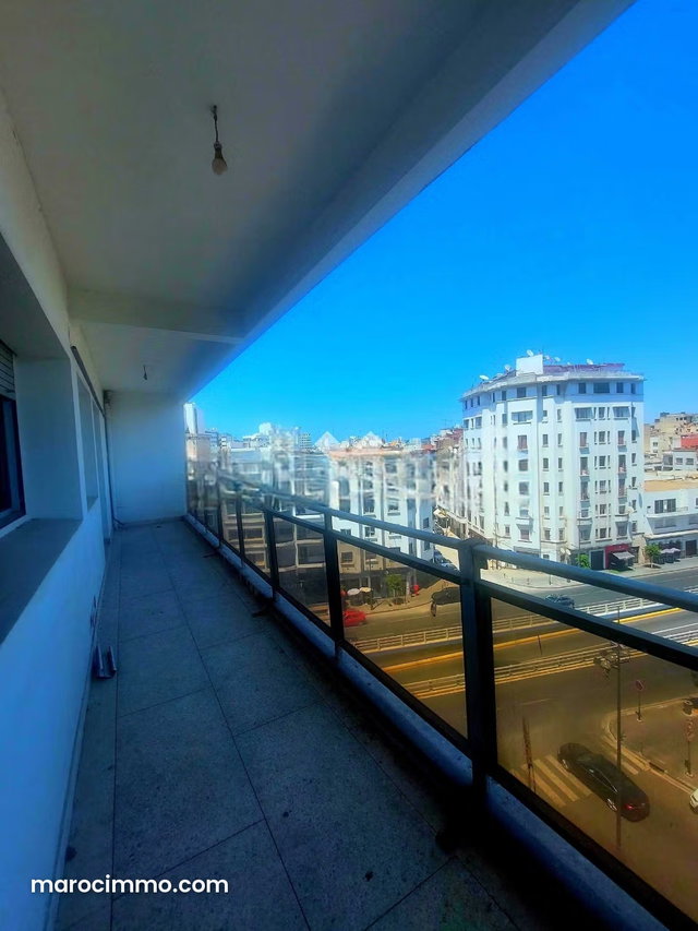 Bureau à Louer de 173.0 m² à Casablanca, Hopitaux — 5