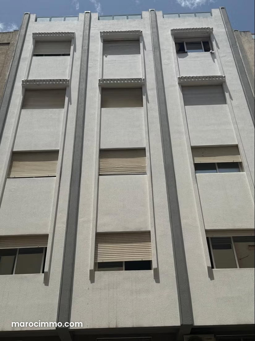 517 m² Mixed-Use Building in Hay Al Bassatine, Tangier — Tangier