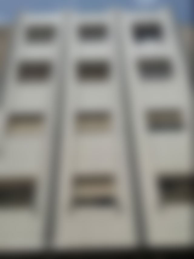 517 m² Mixed-Use Building in Hay Al Bassatine, Tangier — Tangier