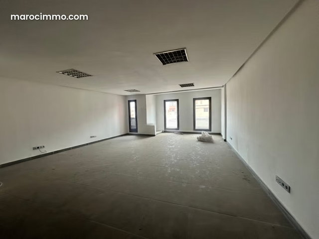 À Vendre: Plateau Bureau – Boulevard Mohammed V — 3