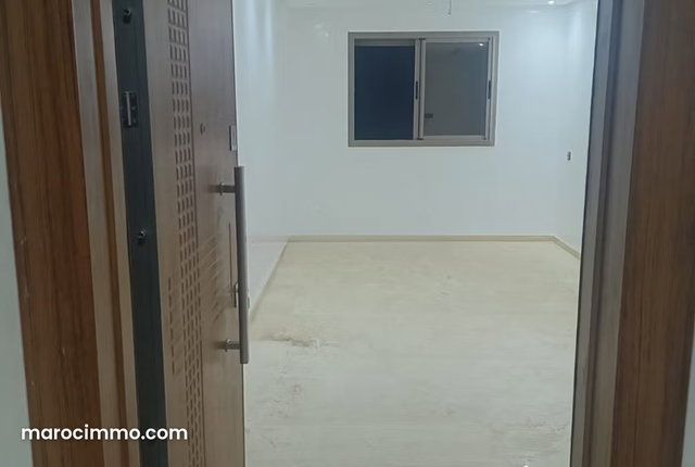 Duplex Neuf avec Grande Cour — 3