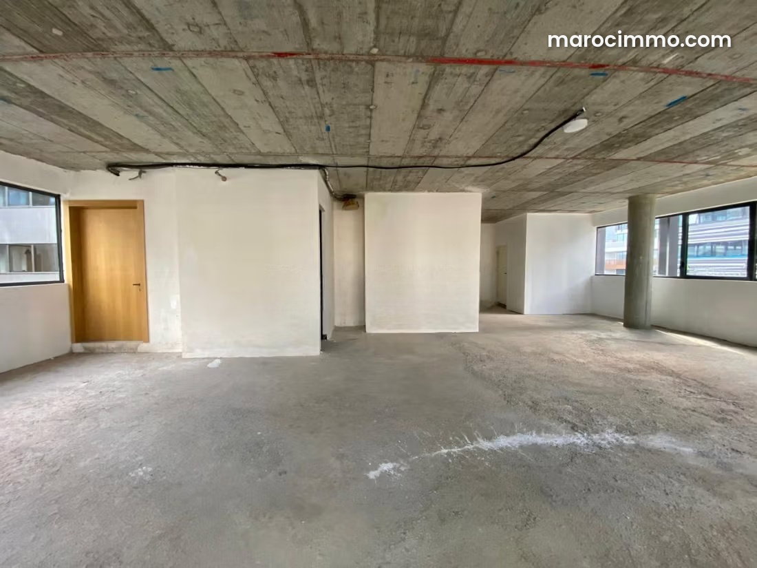 390 m² Office for Lease, Casablanca Finance City — Casablanca