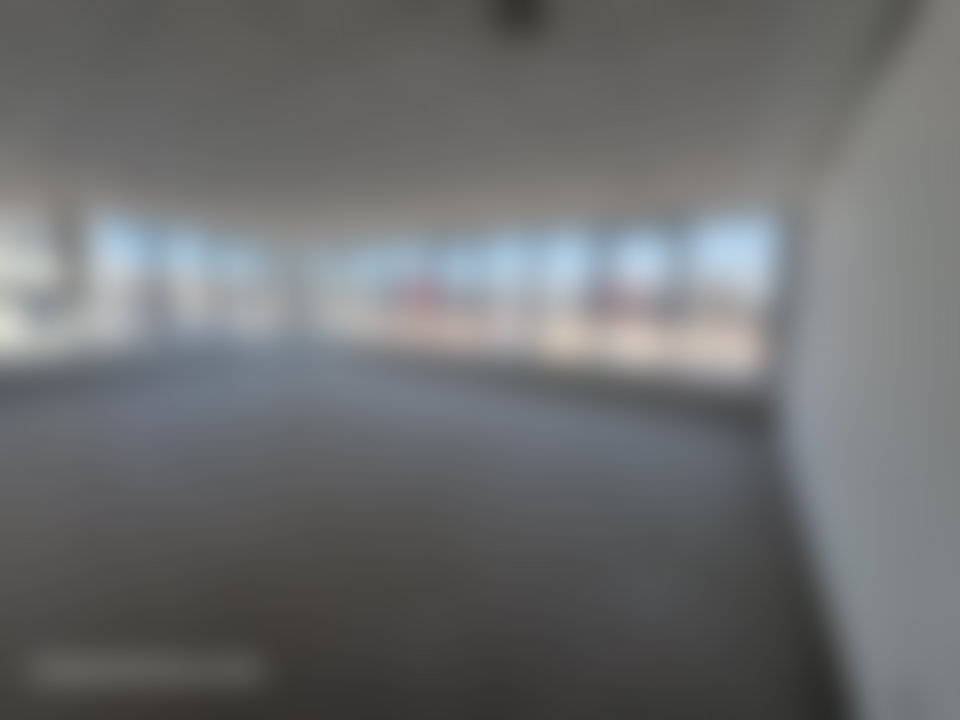 Bureau 82 m² Hay Hassani, Casablanca, standing et visibilité