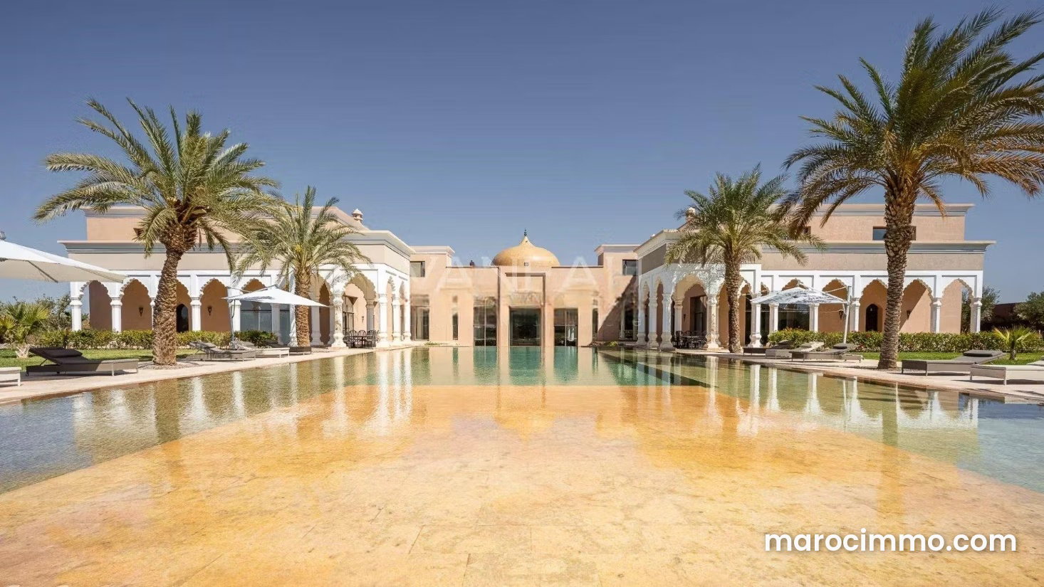 1,800 sqm Palace on 2 Hectares, Marrakech Outskirts — Marrakesh