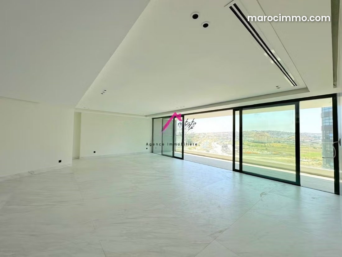 Appartement 187 m², 3 chambres, vue montagne, De La Plage, Tanger — Tanger