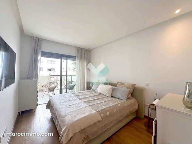 Appartement à Vendre de 189.0 m² à Casablanca, Triangle D'Or — 4