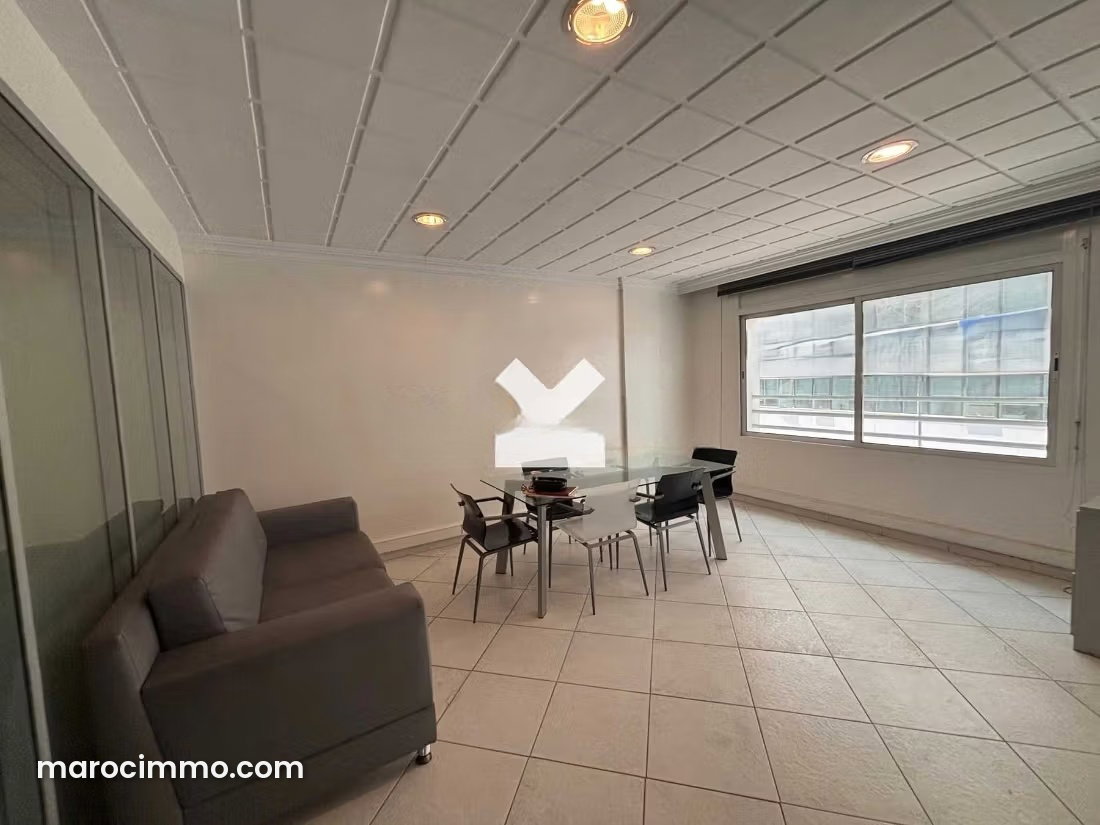 136 m² Office for Rent in Casablanca's Golden Triangle — Casablanca
