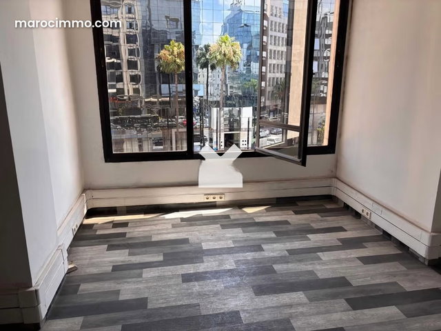 Bureau à Louer de 152.0 m² à Casablanca, Triangle D'Or — 3