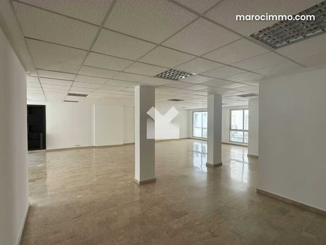 Bureau à Vendre de 105.0 m² à Casablanca, Racine — 3