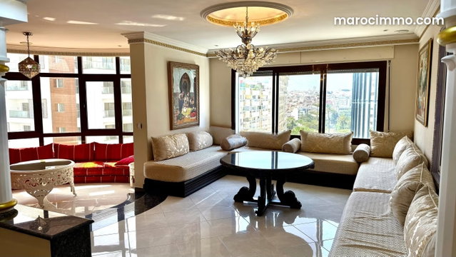 Luxury Apartment for Rent in Iberia — 3