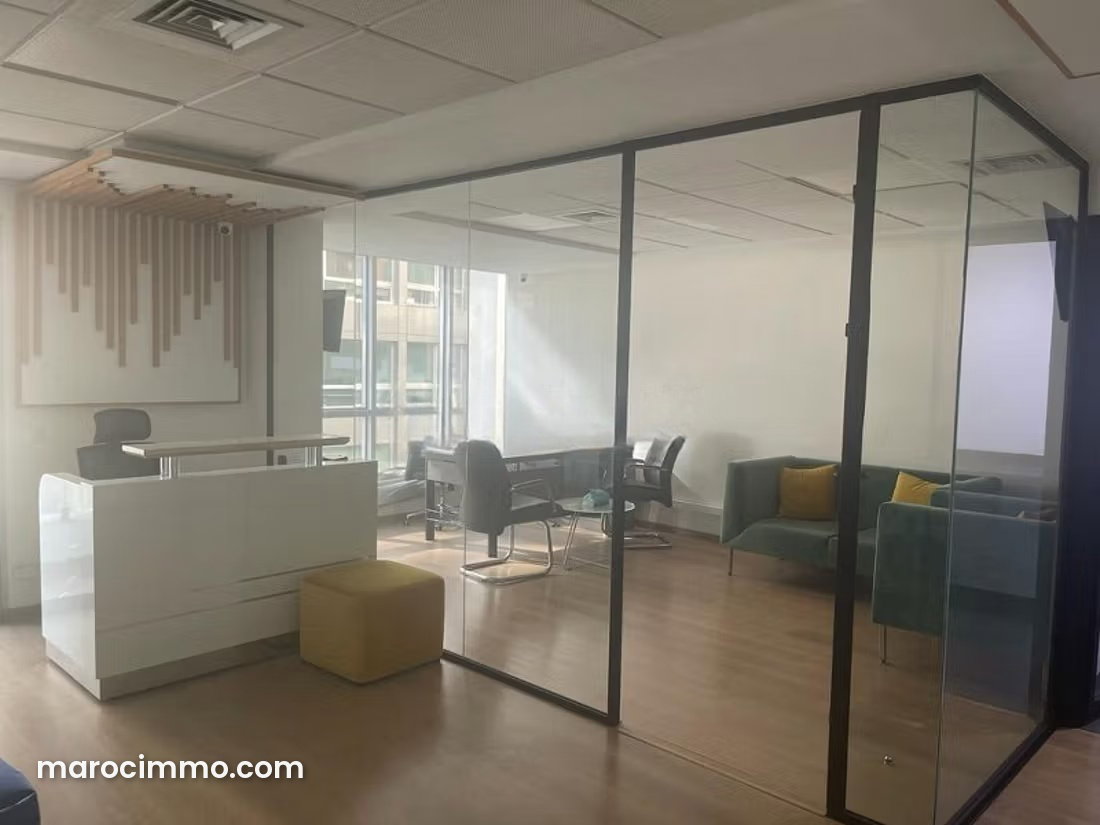 60 m² Office for Rent in Derb Ghallef, Casablanca — Casablanca