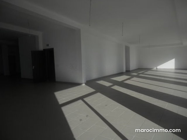 Plateau de bureau à louer à BOURGOGNE OUEST — 4