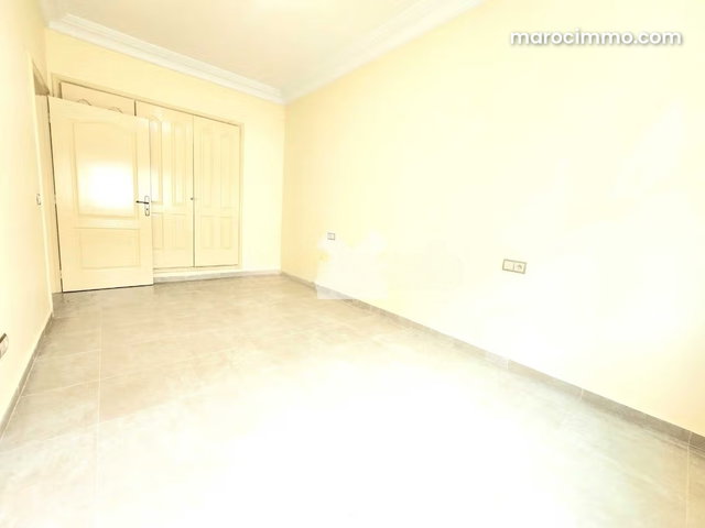 Appartement à Louer de 98.0 m² à Casablanca, Bourgogne Anfa — 4