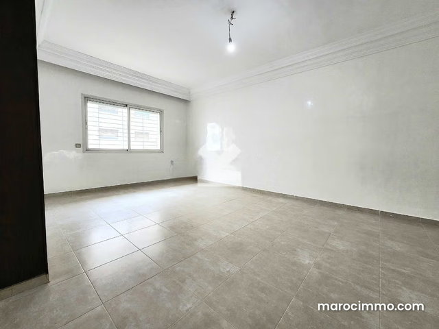 Appartement à Louer de 98.0 m² à Casablanca, Bourgogne Anfa — 2