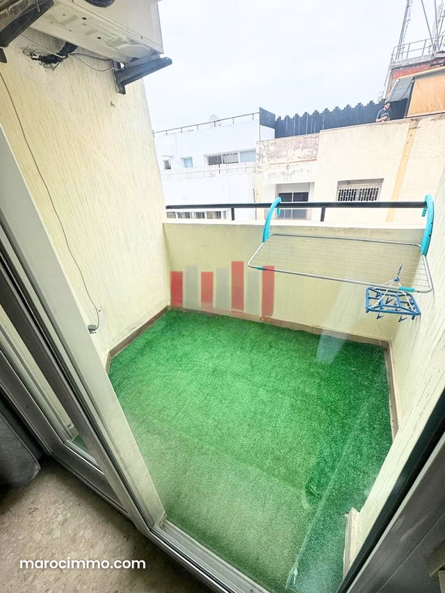 Meublé au coeur de gauthier – balcon — 2