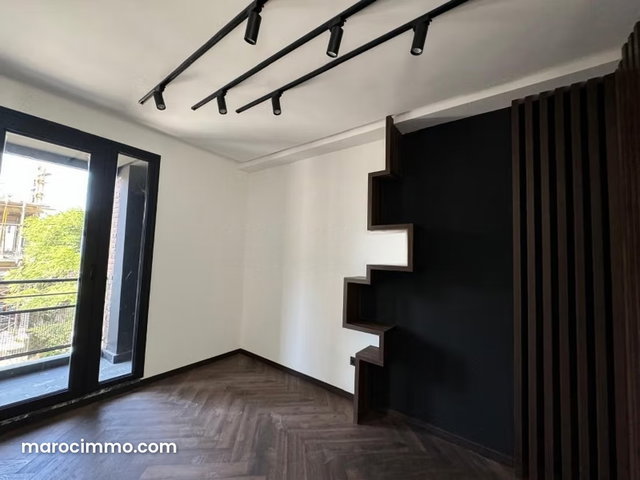 Plateau de bureau à louer à PALMIER — 5