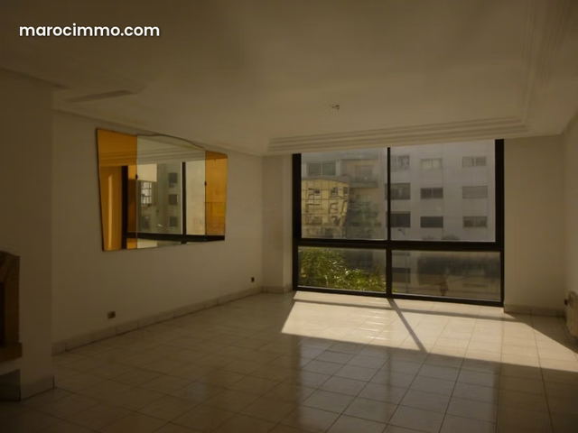 Bureau en Location sur Bd MASSIRA KHADRA — Casablanca
