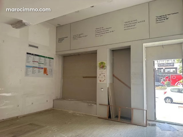 Local Commercial à louer Bd ZERKTOUNI — 3