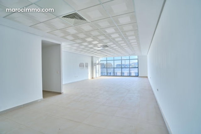 Bureaux Haut Standing à Louer Hamria, Meknès — 2