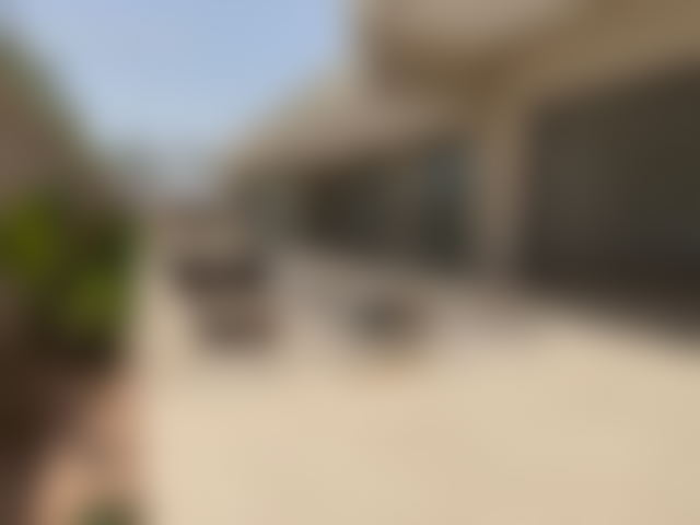 فيلا فاخرة مع مسبح على طريق أوريكا بمراكش — مراكش