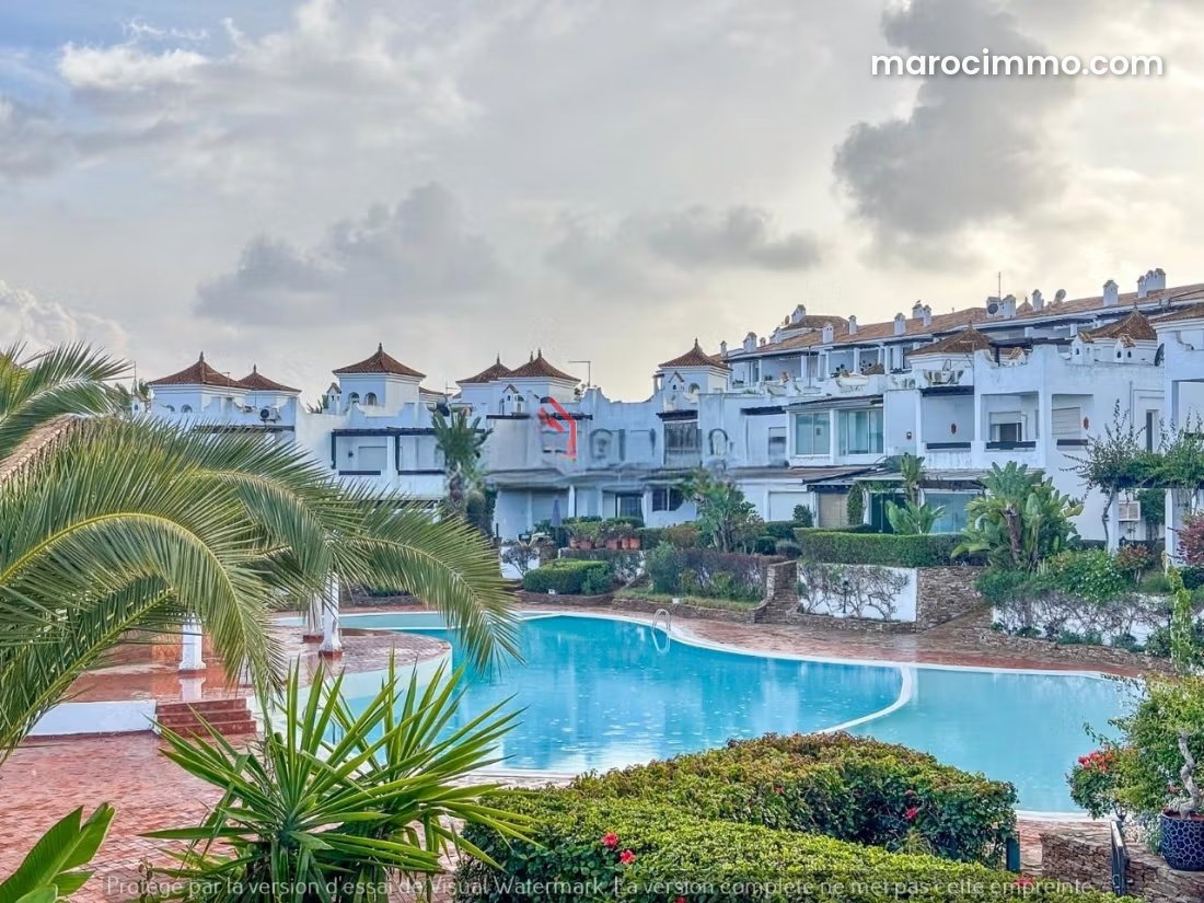 Sea-View Villa for Sale in Dar Bouazza, with Pool and Garden — Dar Bouazza