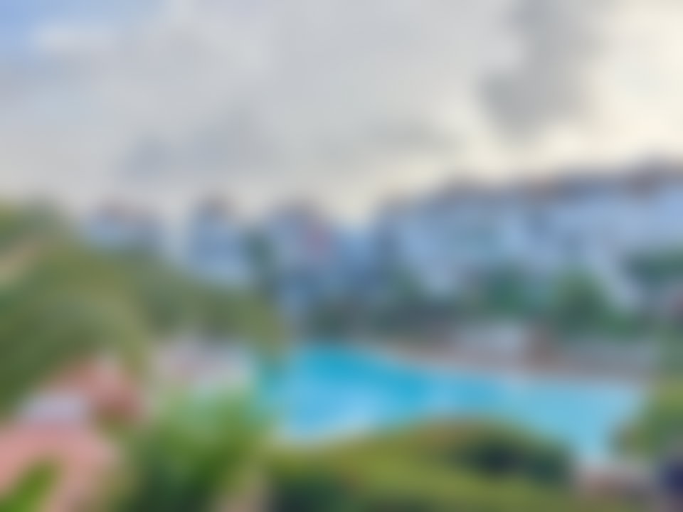 Villa vue mer à vendre à Dar Bouazza, piscine et jardin