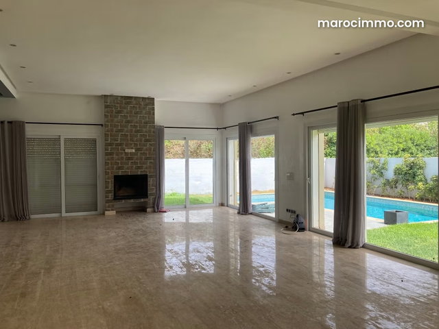 Luxurious House for Sale in Bouskoura, 4 Comfortable Bedrooms. Beautiful Terrace and Garden — 2