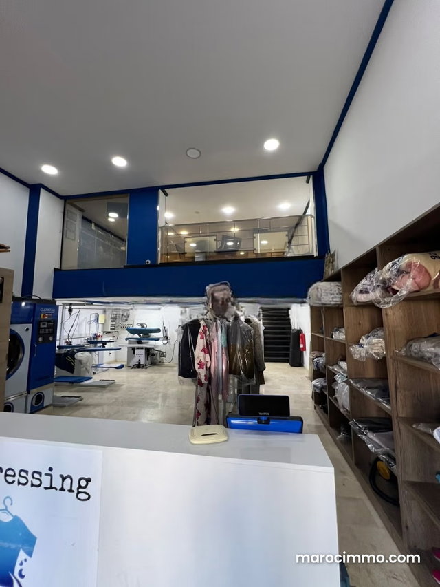 Local commercial – Quartier Branes — 2