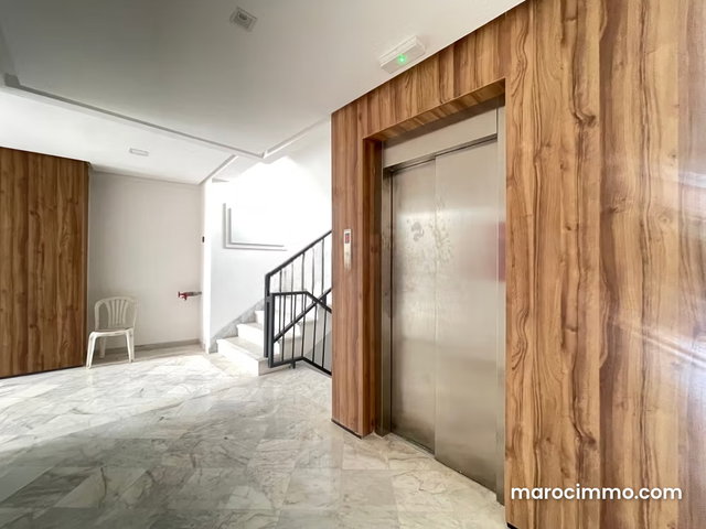 Plateaux bureaux neufs à louer à Guéliz — 4
