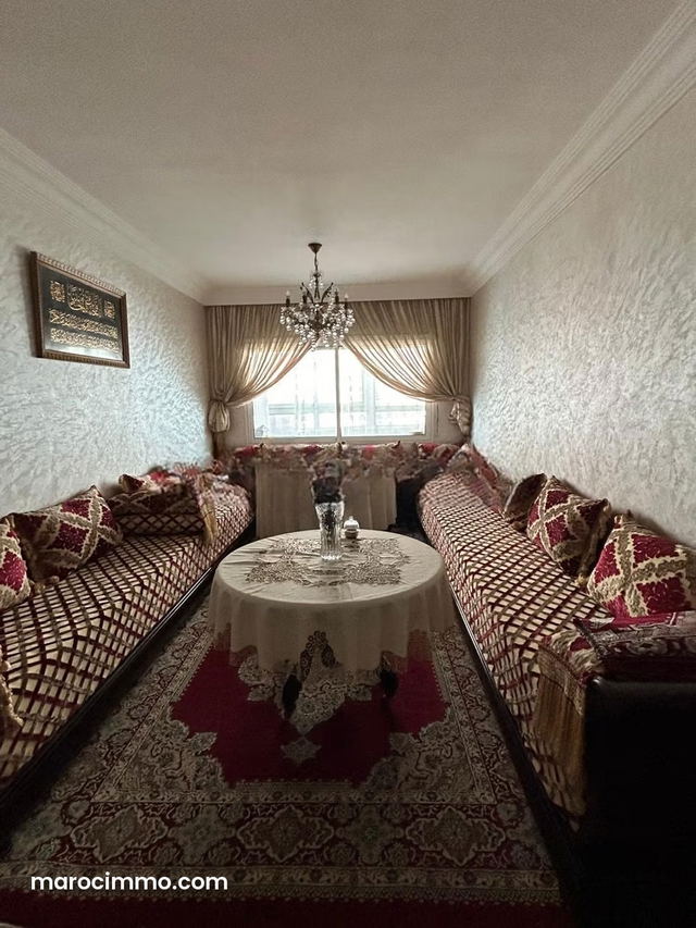 Appartement 3 chambres devant Lycée Lyautey — Casablanca