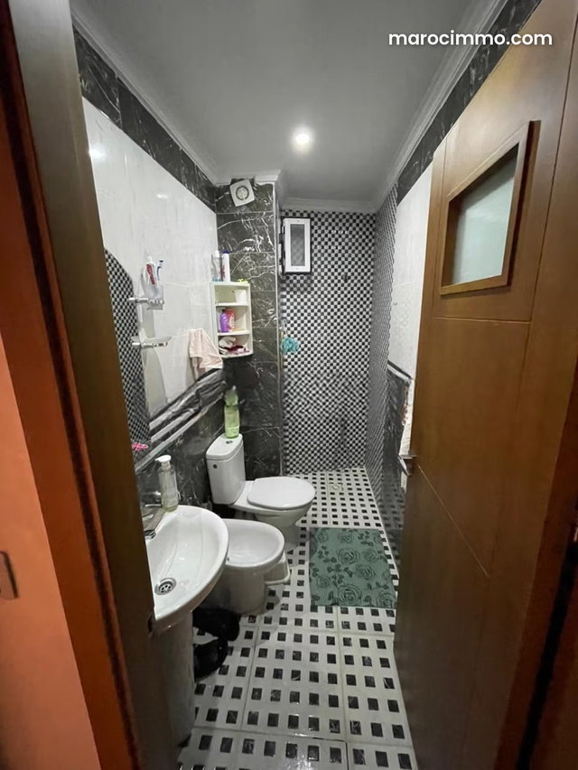 Appartement au voisinage du cornicheà l'achat à Martil. Surface de 88 m². Meublé — 3