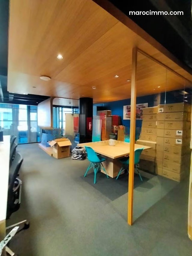 Plateau de bureau de 300 m² à louer – La colline — 5