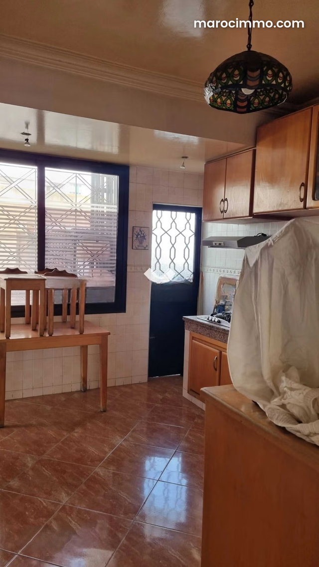 Appartement à Vendre de 143.0 m² à Casablanca, Hopitaux — 3