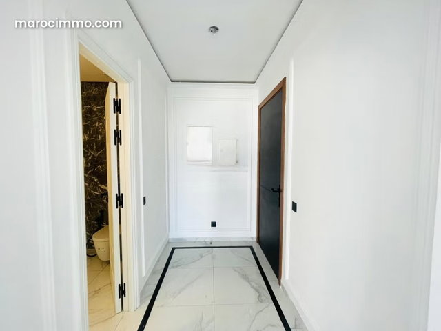 Beautiful Apartment for Rent on Route d'Azemmour Casa — 2