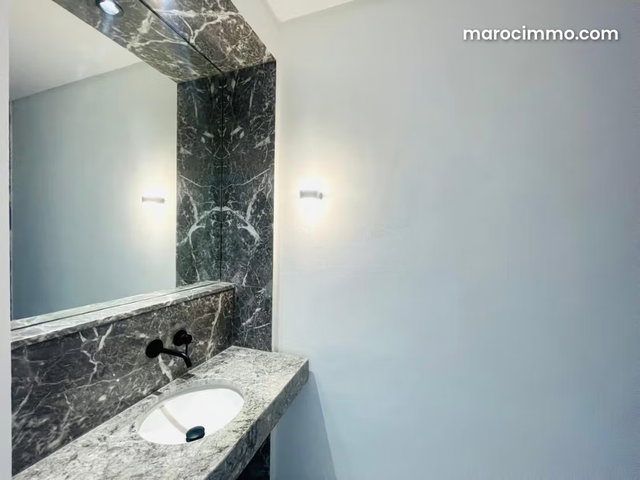 Beautiful Apartment for Rent on Route d'Azemmour Casa — 3