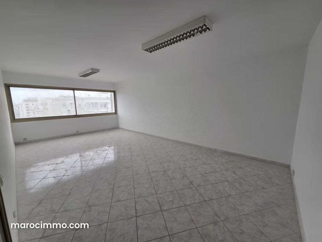 Bureau 176 m² à vendre, Maarif, Casablanca, 8ᵉ étage avec terrasse — Casablanca