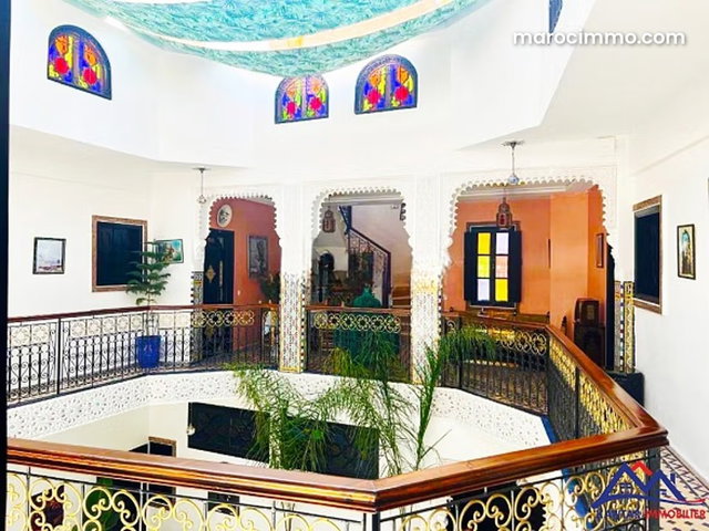 Riad d’Exception à Vendre – Maison d’Hôtes — 4