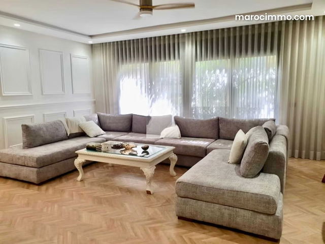 Appartement à Vendre de 198.0 m² à Casablanca, Hopitaux — الدار البيضاء