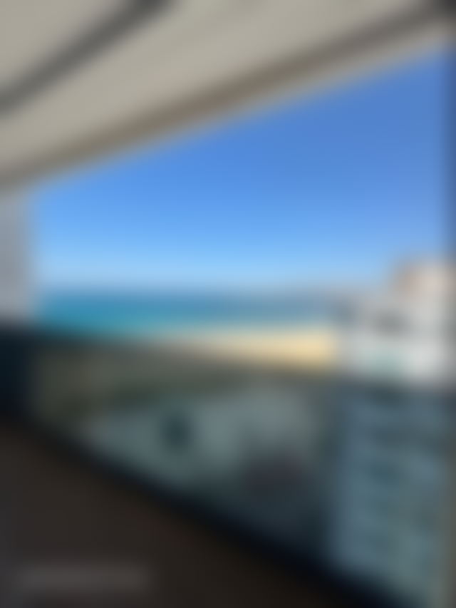 شقة فسيحة بإطلالة بحرية للكراء في حي دي لا بلاج بطنجة — طنجة
